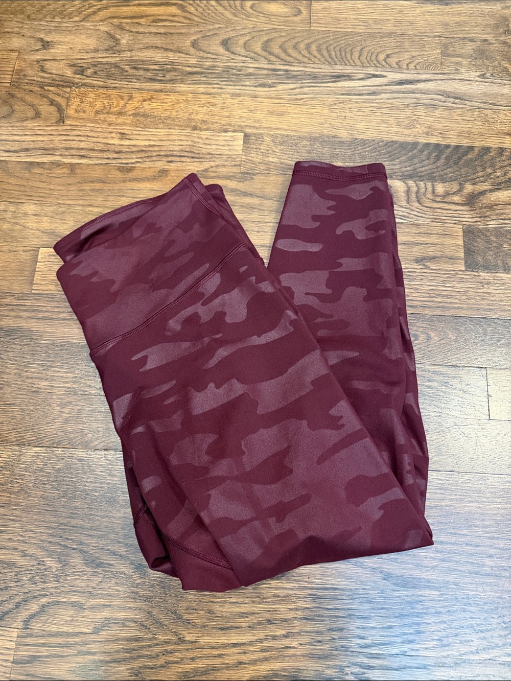 Old Navy Burgundy Camouflage Leggings